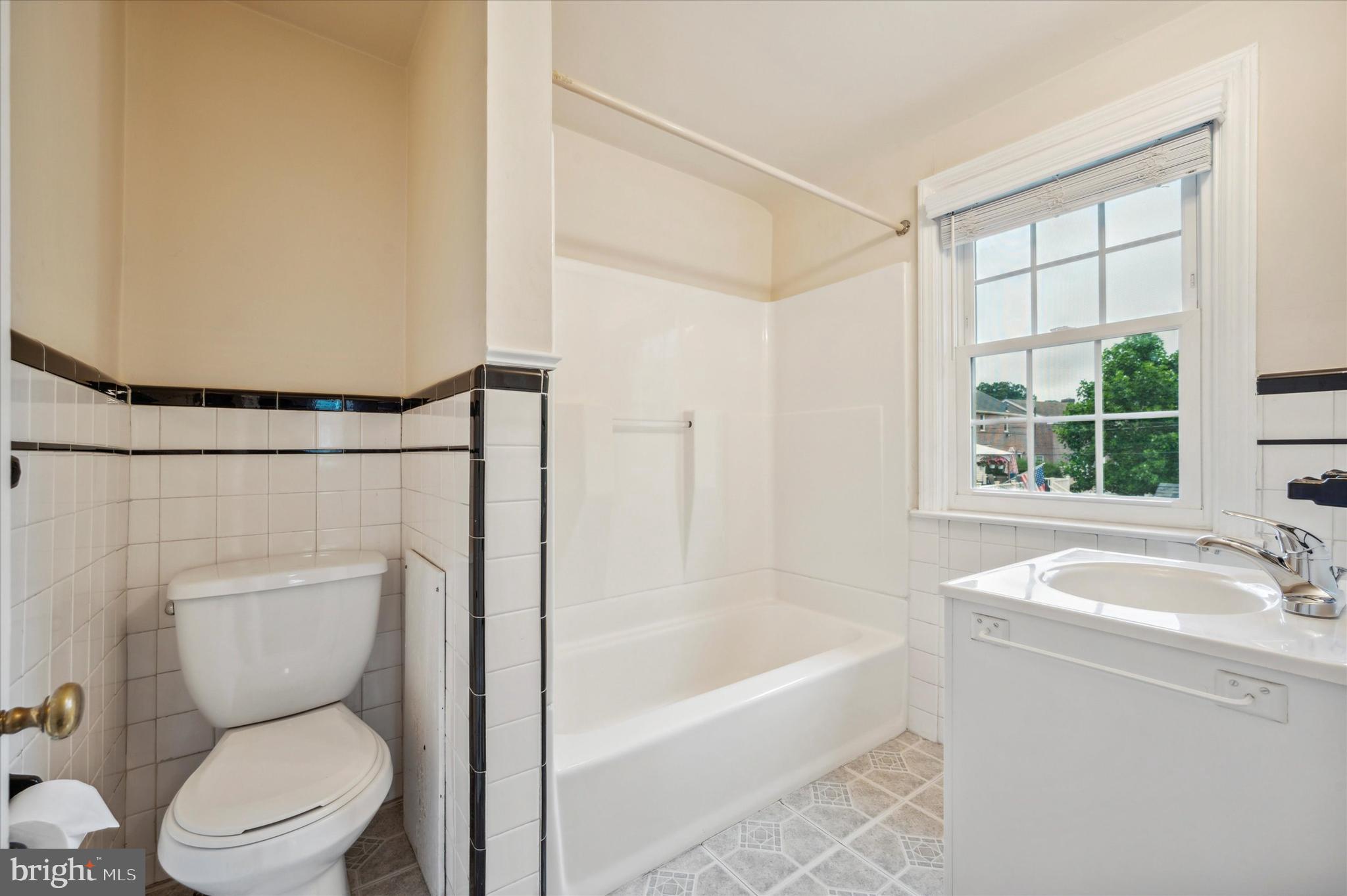 504 Shelbourne Road Havertown, PA 19083 - Photo 29 of 35