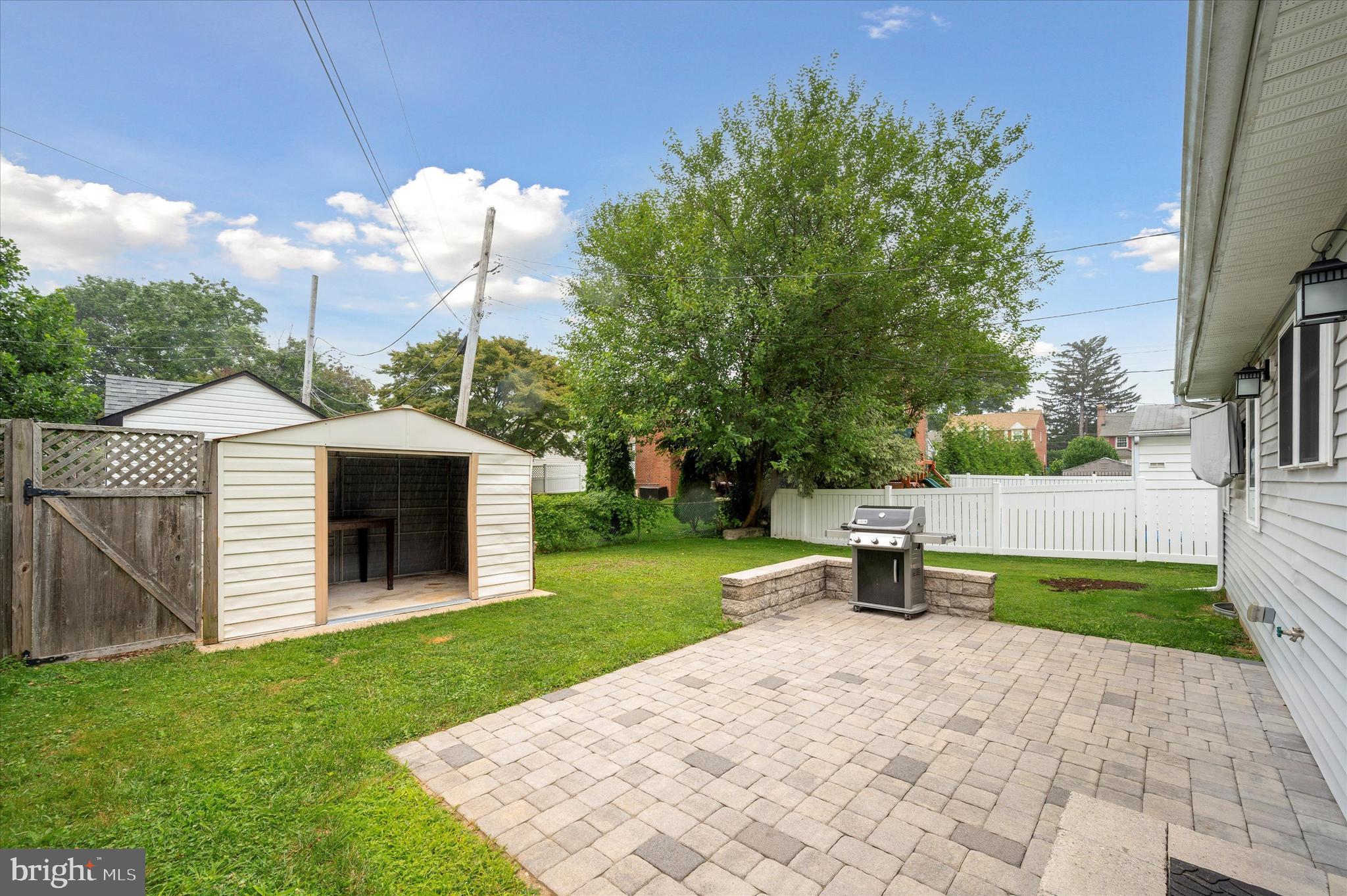 504 Shelbourne Road Havertown, PA 19083 - Photo 8 of 35