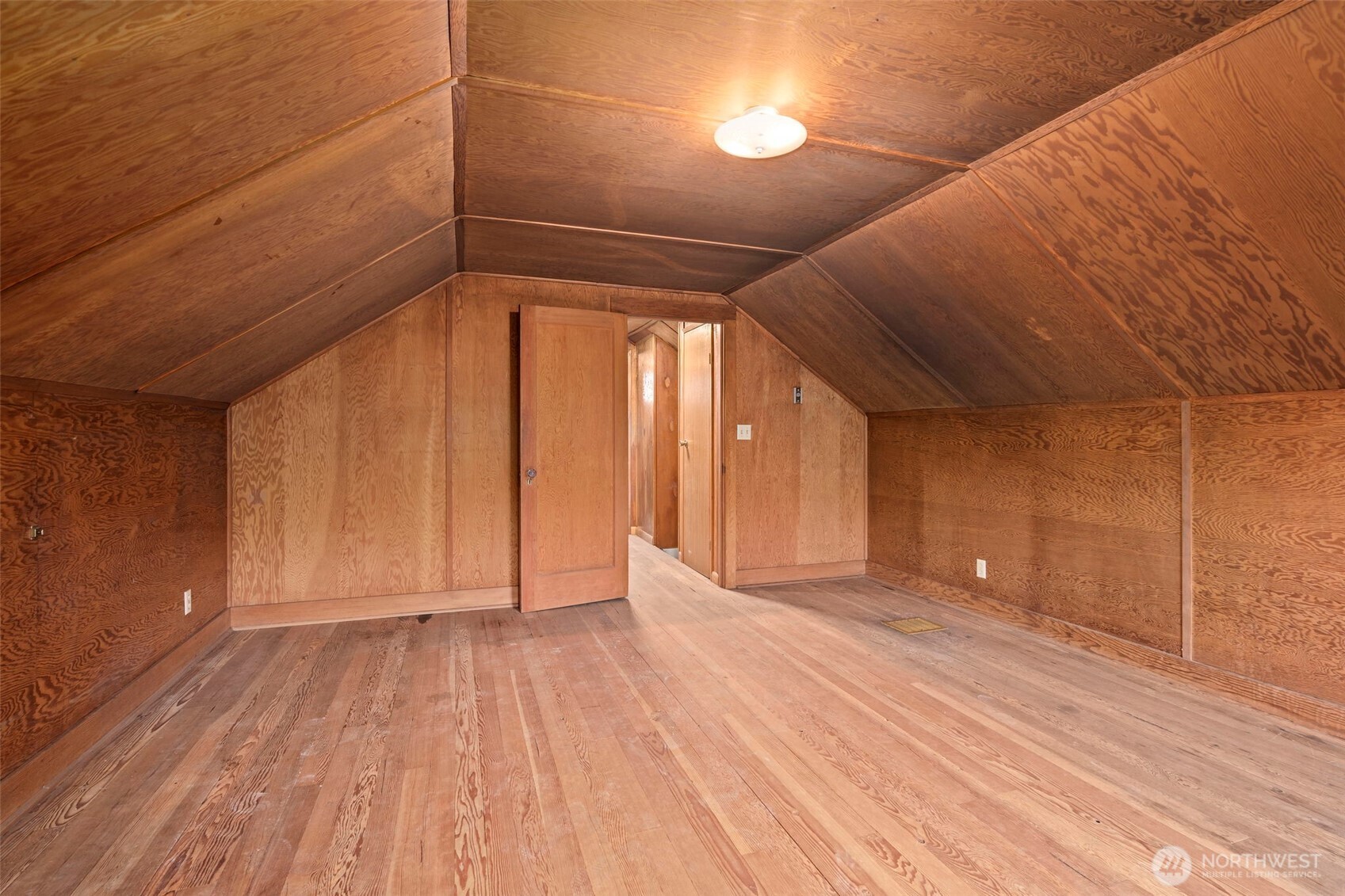 26 Southeast Spring Street Chehalis, WA 98532 - Photo 24 of 33