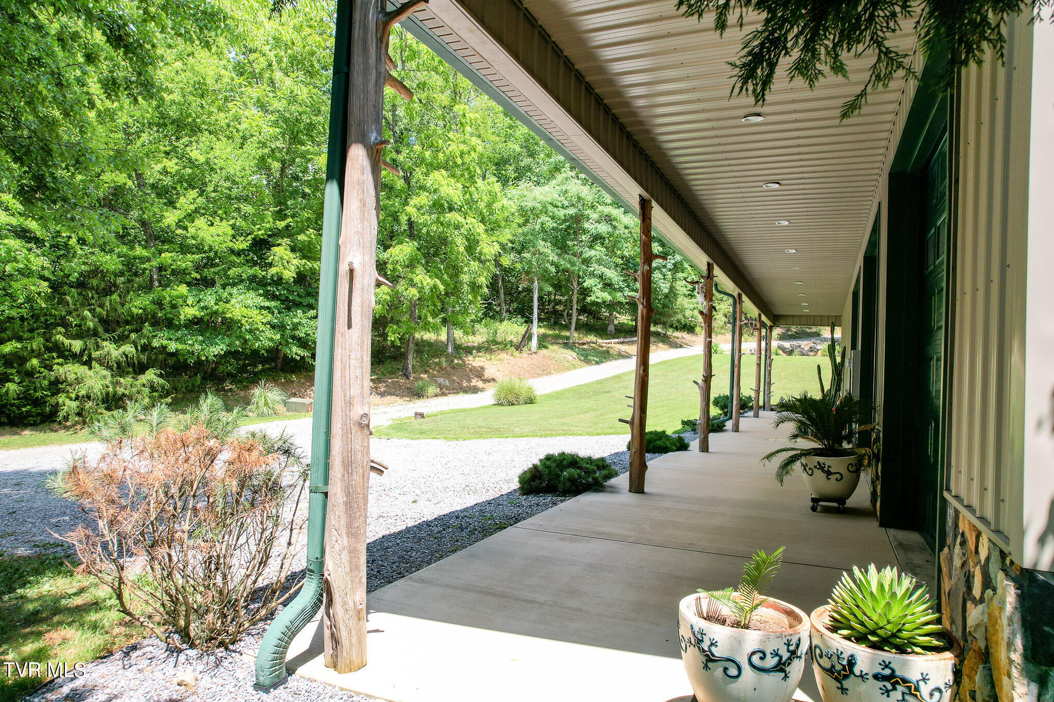 2044 Pigeon Creek Road Greeneville, TN 37743 - Photo 17 of 163 DJI_0004