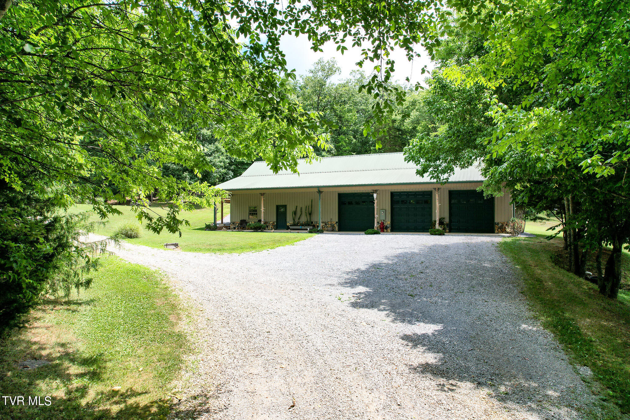 2044 Pigeon Creek Road Greeneville, TN 37743 - Photo 5 of 163 DJI_0973