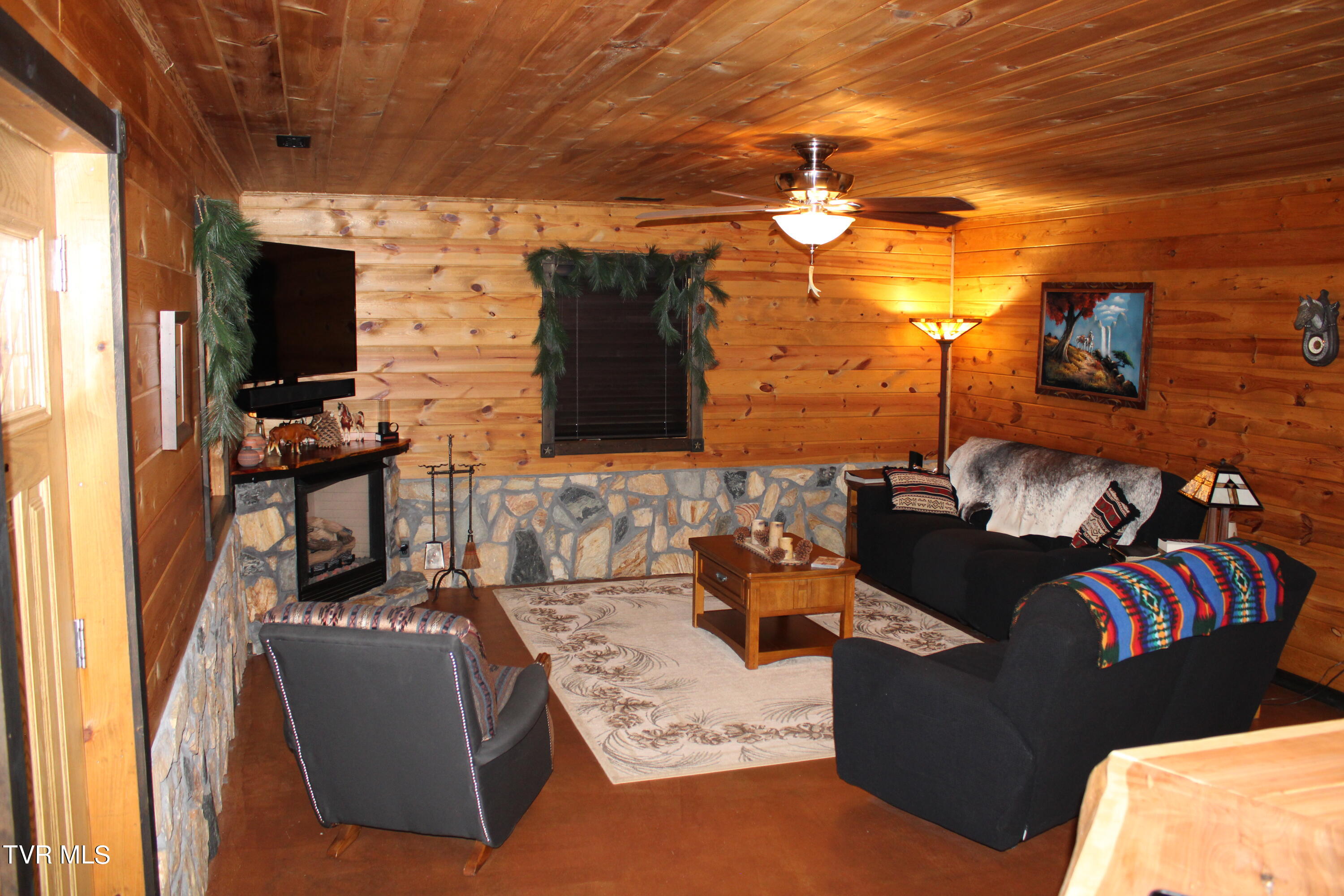 2044 Pigeon Creek Road Greeneville, TN 37743 - Photo 66 of 163 IMG_2735