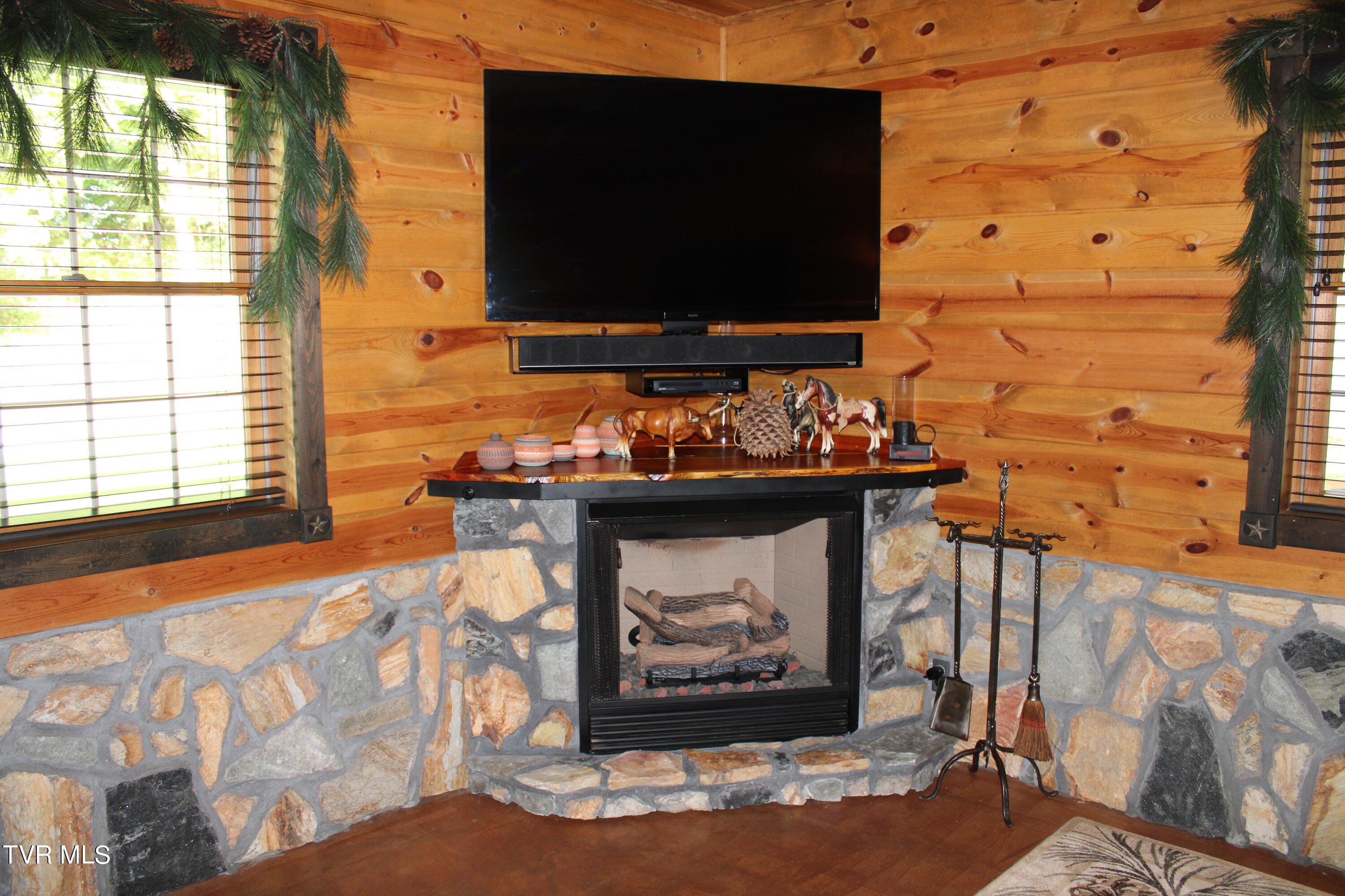 2044 Pigeon Creek Road Greeneville, TN 37743 - Photo 68 of 163 IMG_2578