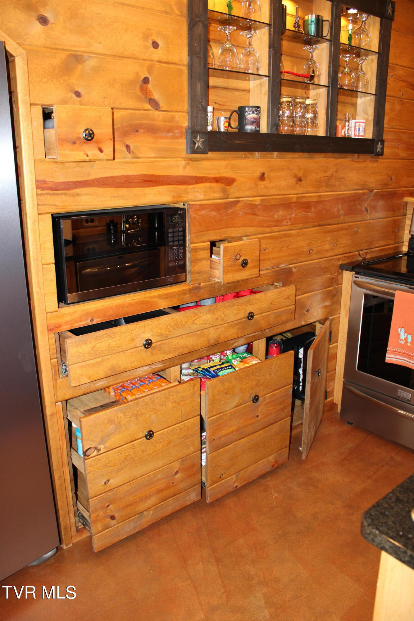 2044 Pigeon Creek Road Greeneville, TN 37743 - Photo 76 of 163 IMG_2737