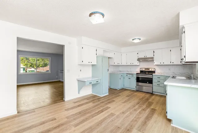 $3,000 | 88 108th Avenue Northwest, Coon Rapids, MN 55448