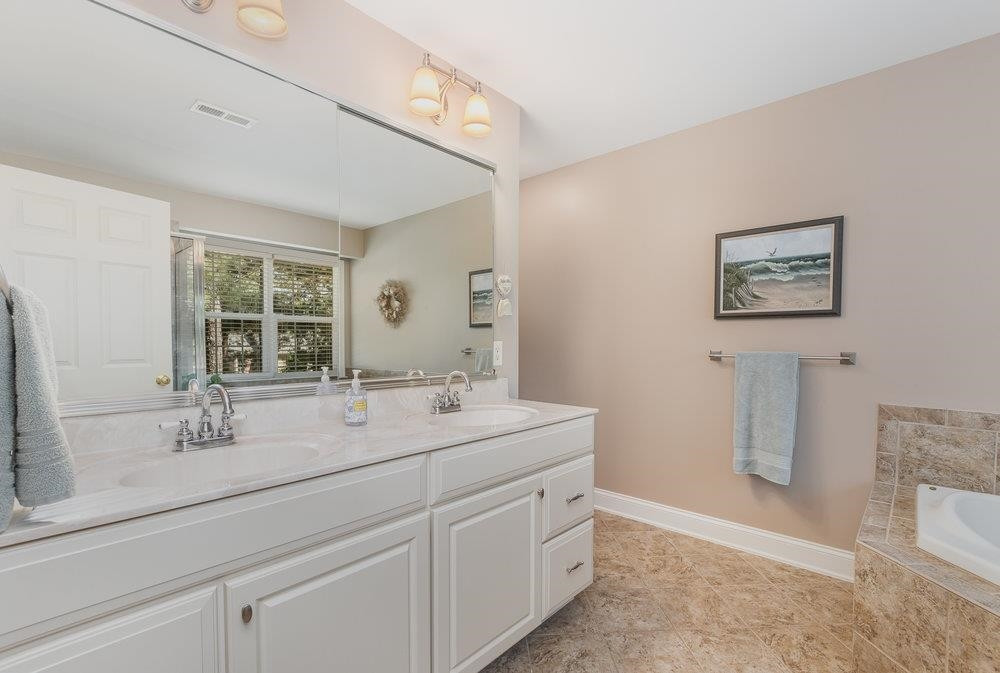 10122 Mizner Lane Raleigh, NC 27617 - Photo 18 of 31 Photo 18