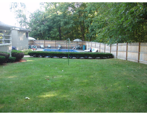 14 Raylen Avenue Peabody, MA 01960 - Photo 3 of 12