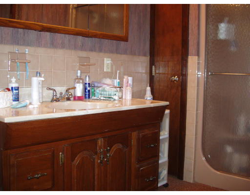 14 Raylen Avenue Peabody, MA 01960 - Photo 9 of 12