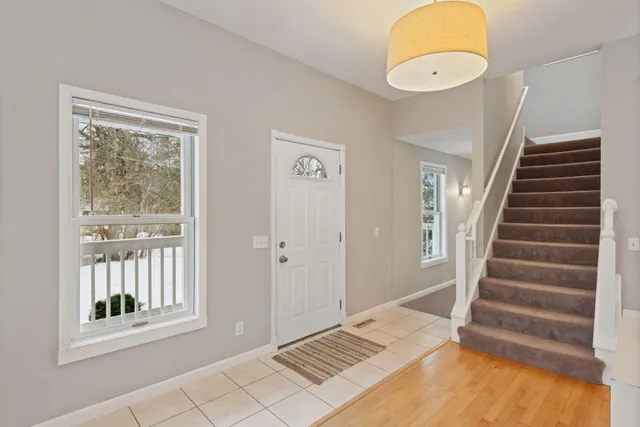 $385,000 | 520 Hanlon Avenue, Wayzata, MN 55391