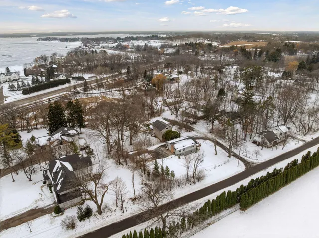 $385,000 | 520 Hanlon Avenue, Wayzata, MN 55391