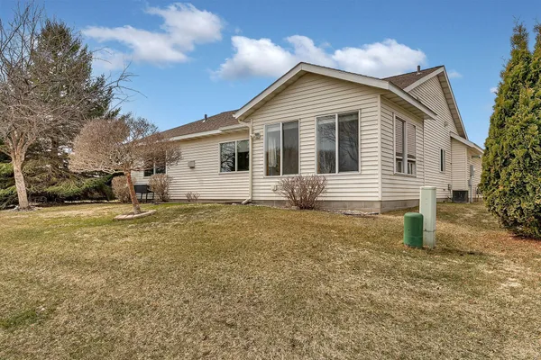 $300,000 | 856 Aspen Circle, Waite Park, MN 56387