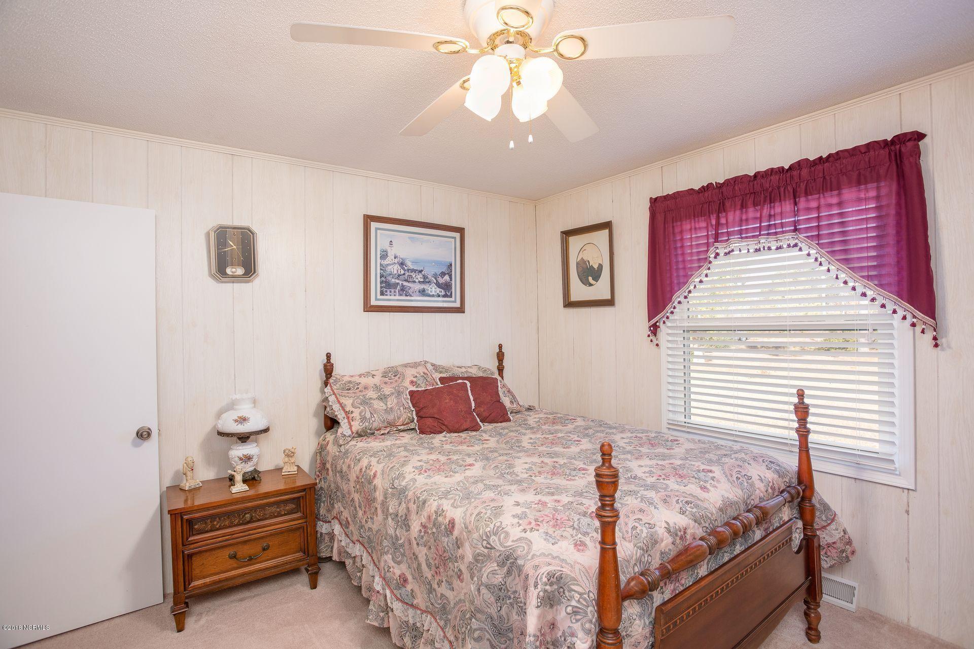 119 Watts Landing Road Hampstead, NC 28443 - Photo 12 of 21 22