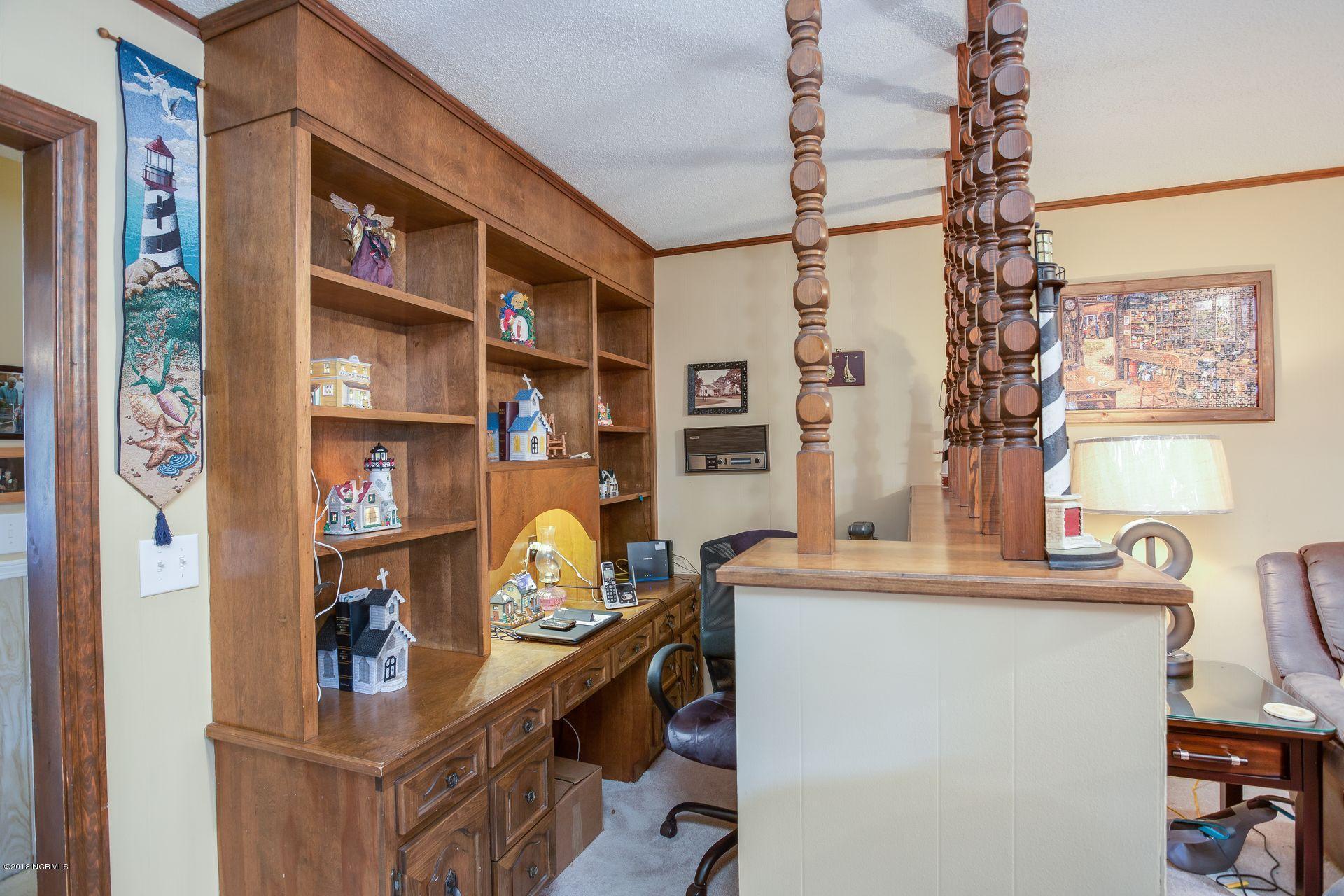 119 Watts Landing Road Hampstead, NC 28443 - Photo 6 of 21 9