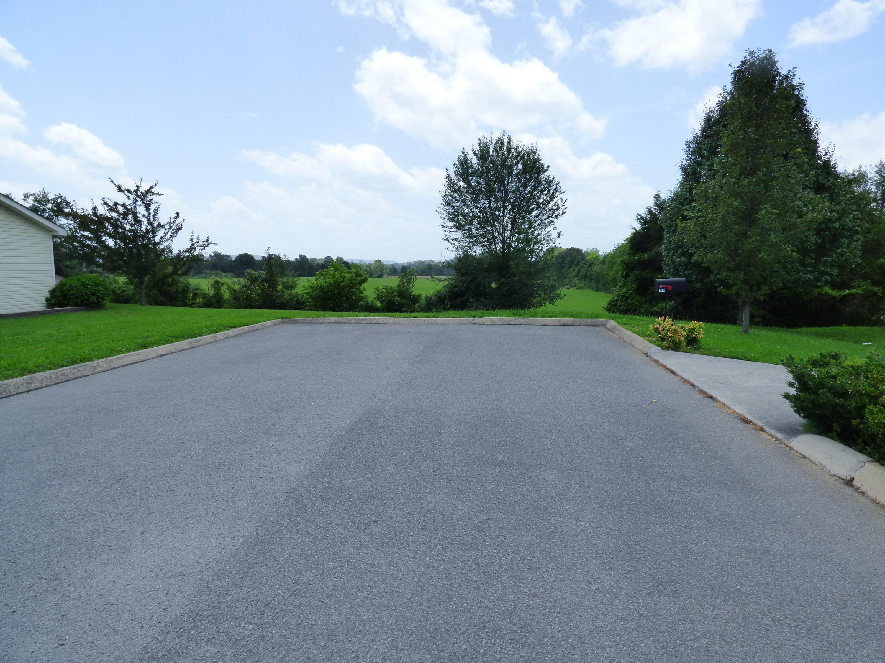 7711 Thompson School Road Corryton, TN 37721 - Photo 15 of 15 P1000429