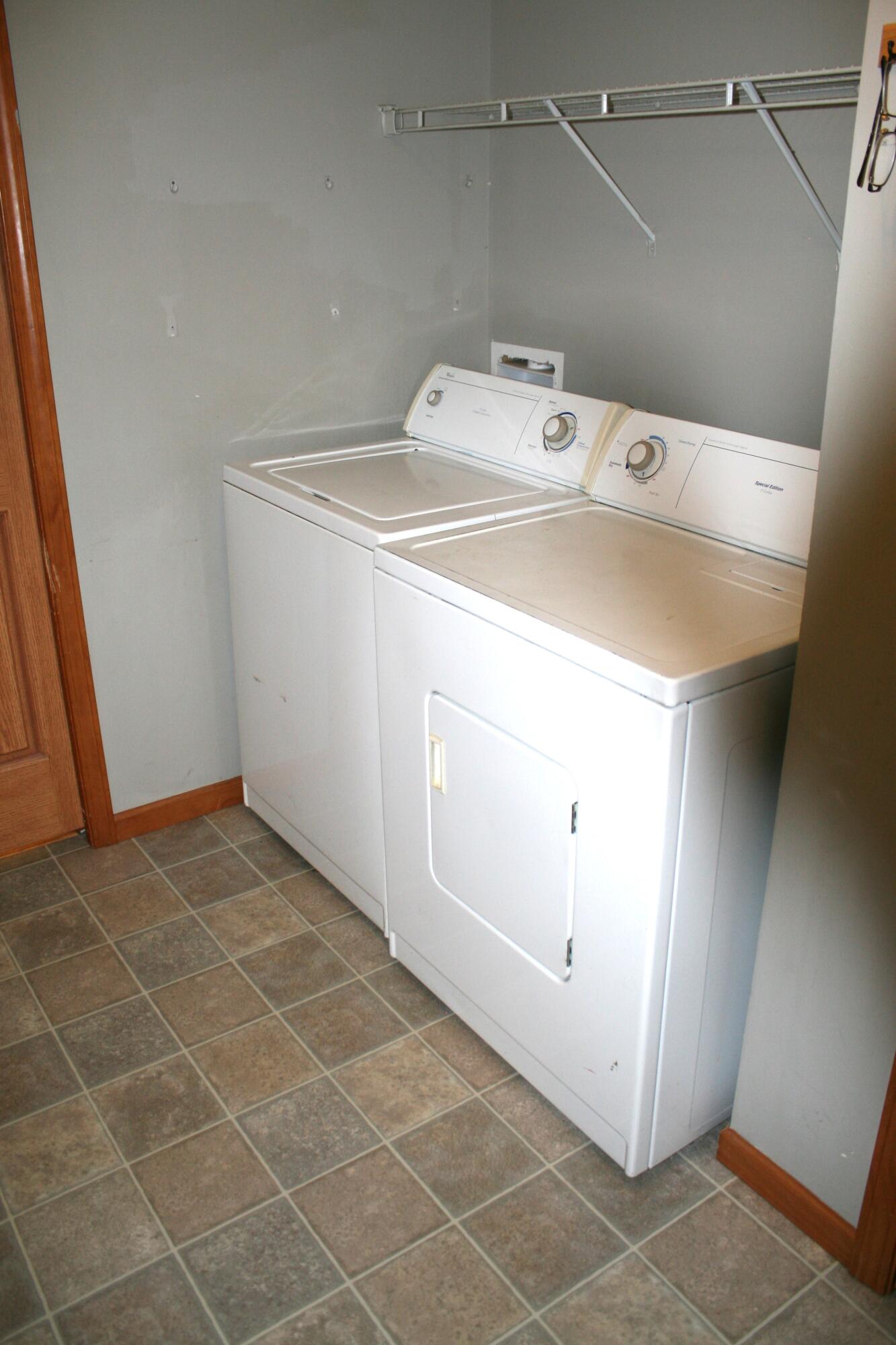 14021 Pardee Road Buchanan, MI 49107 - Photo 54 of 71 IMG_9242