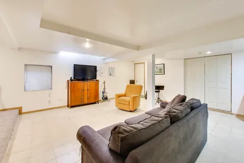 $565,000 | 673 Newkirk Lane, Palatine, IL 60074