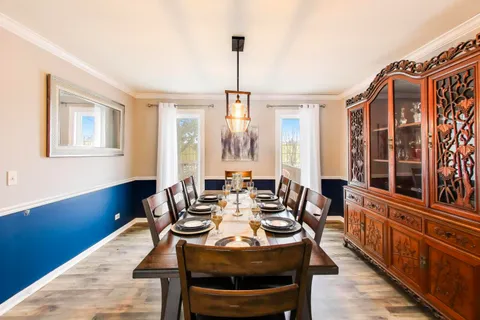 $565,000 | 673 Newkirk Lane, Palatine, IL 60074