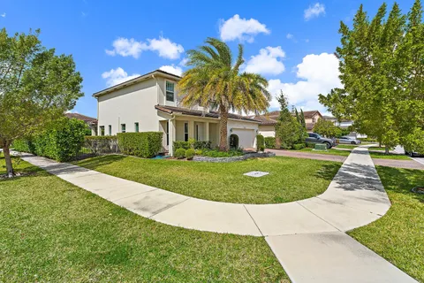 $670,000 | 3235 Dunning Drive, Royal Palm Beach, FL 33411
