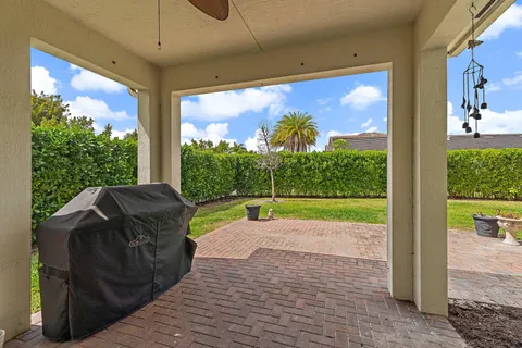 $670,000 | 3235 Dunning Drive, Royal Palm Beach, FL 33411