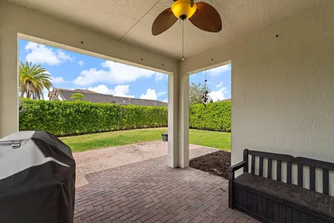 $670,000 | 3235 Dunning Drive, Royal Palm Beach, FL 33411