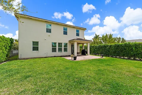$670,000 | 3235 Dunning Drive, Royal Palm Beach, FL 33411