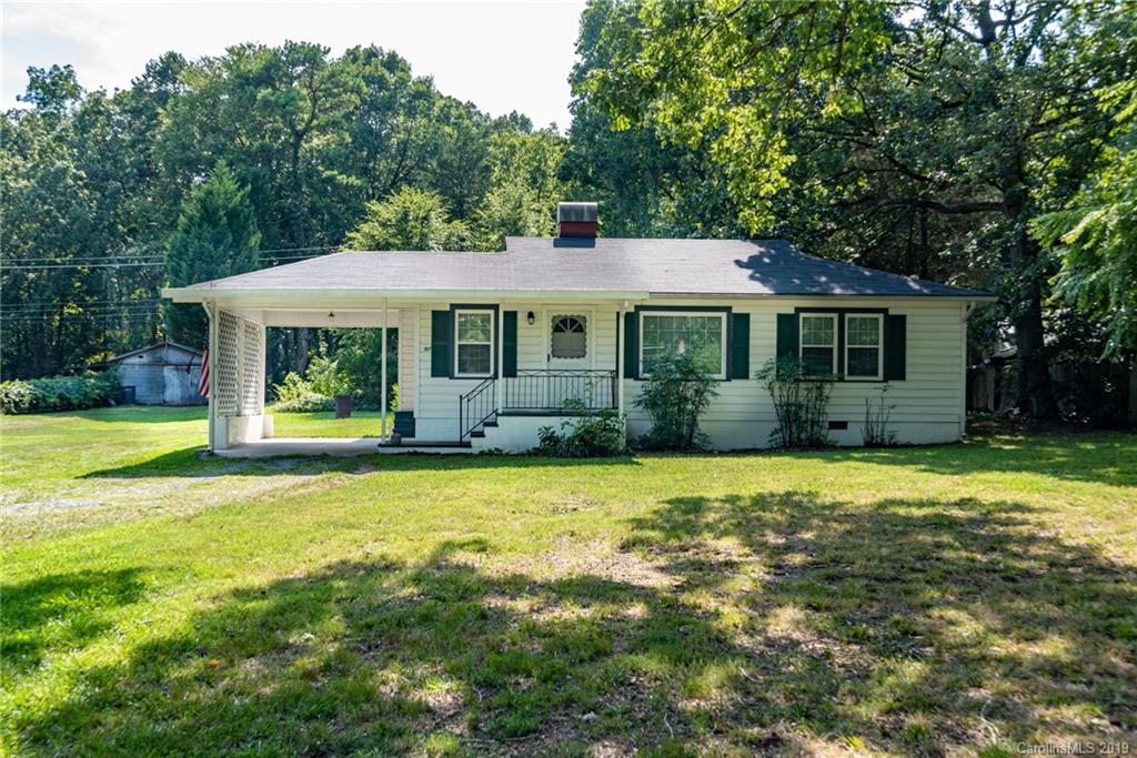 10709 Rozzelles Ferry Road Charlotte, NC 28214 - Photo 1 of 18