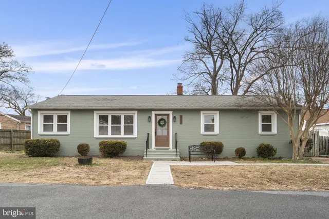 $779,900 | 22393 St Clements Avenue, Leonardtown, MD 20650