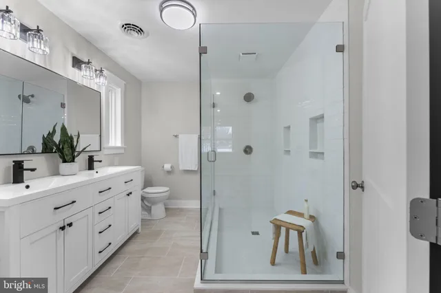 $779,900 | 22393 St Clements Avenue, Leonardtown, MD 20650