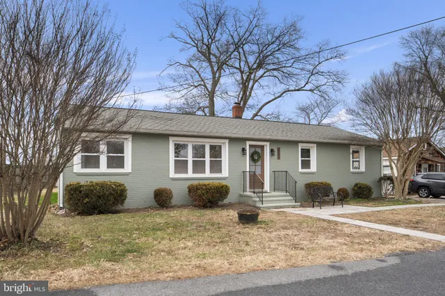 $779,900 | 22393 St Clements Avenue, Leonardtown, MD 20650
