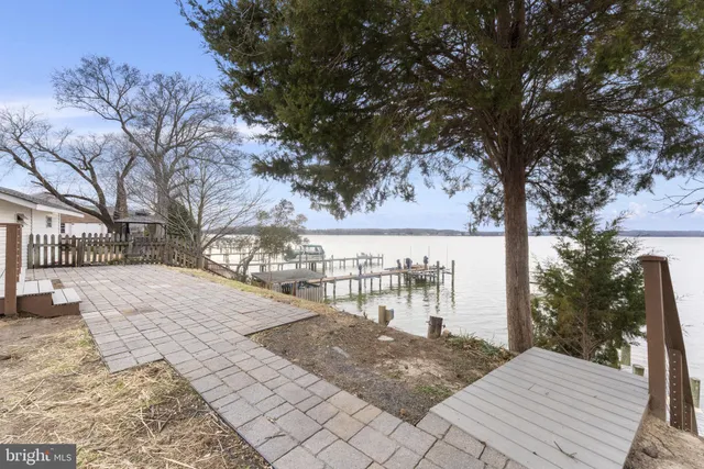 $779,900 | 22393 St Clements Avenue, Leonardtown, MD 20650