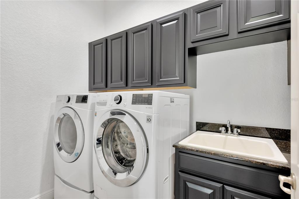 10548 Broadland Pass Thonotosassa, FL 33592 - Photo 23 of 35