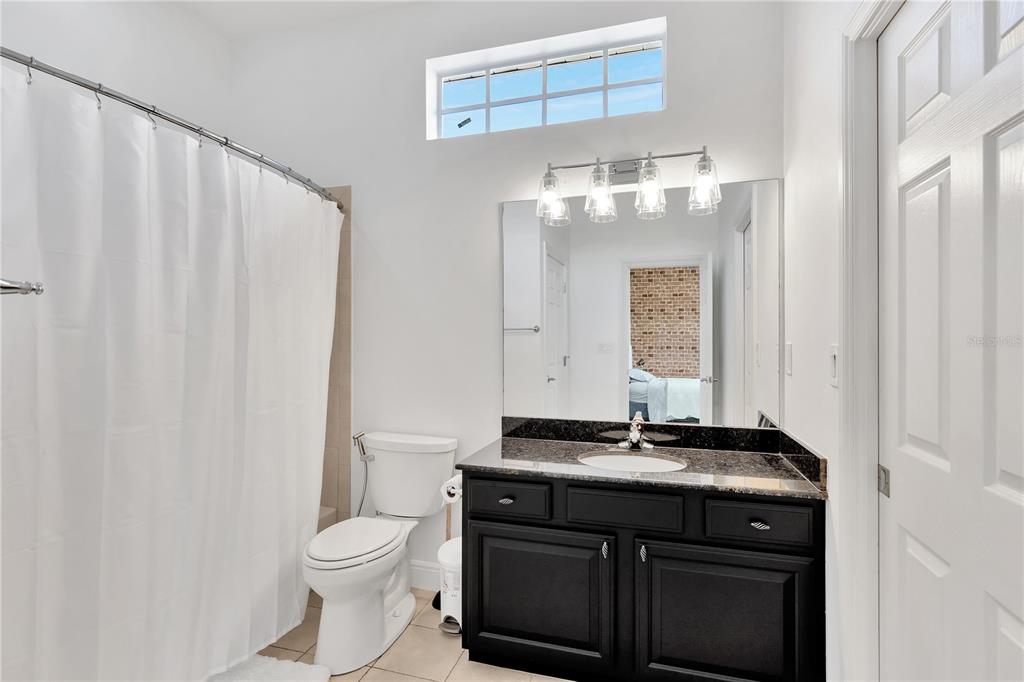 10548 Broadland Pass Thonotosassa, FL 33592 - Photo 27 of 35