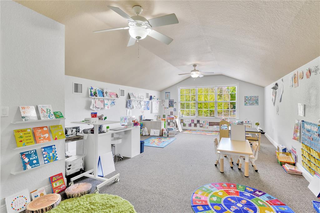 10548 Broadland Pass Thonotosassa, FL 33592 - Photo 28 of 35