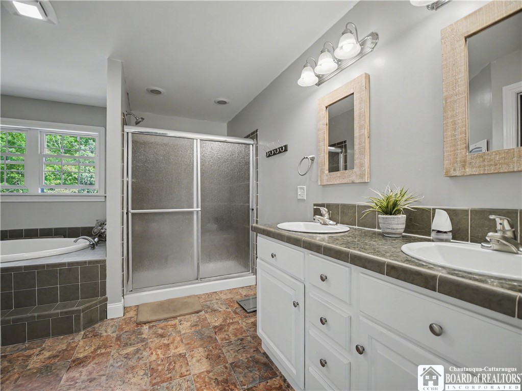 5320 Ellicott Road Pomfret, NY 14716 - Photo 25 of 49