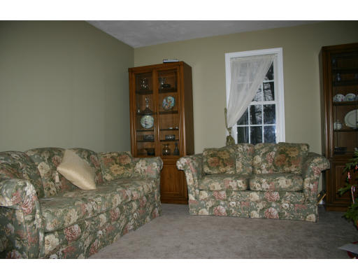 11 Deer Run Road Spencer, MA 01562 - Photo 3 of 7 Gallery Image 3