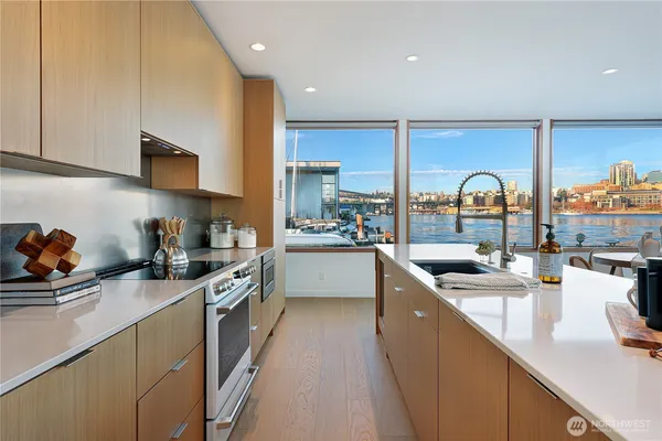 $3,250,000 | 3012 Fuhrman Avenue East, Unit C, Seattle, WA 98102