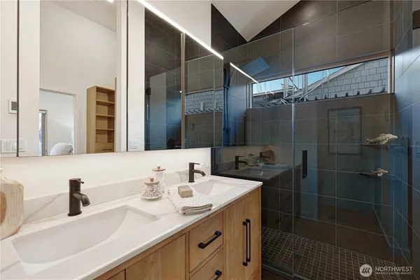$3,250,000 | 3012 Fuhrman Avenue East, Unit C, Seattle, WA 98102