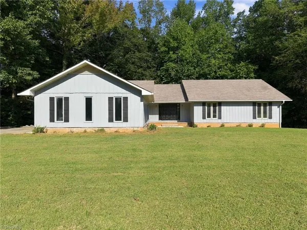 $380,000 | 110 Sycamore Road, Salisbury, NC 28147