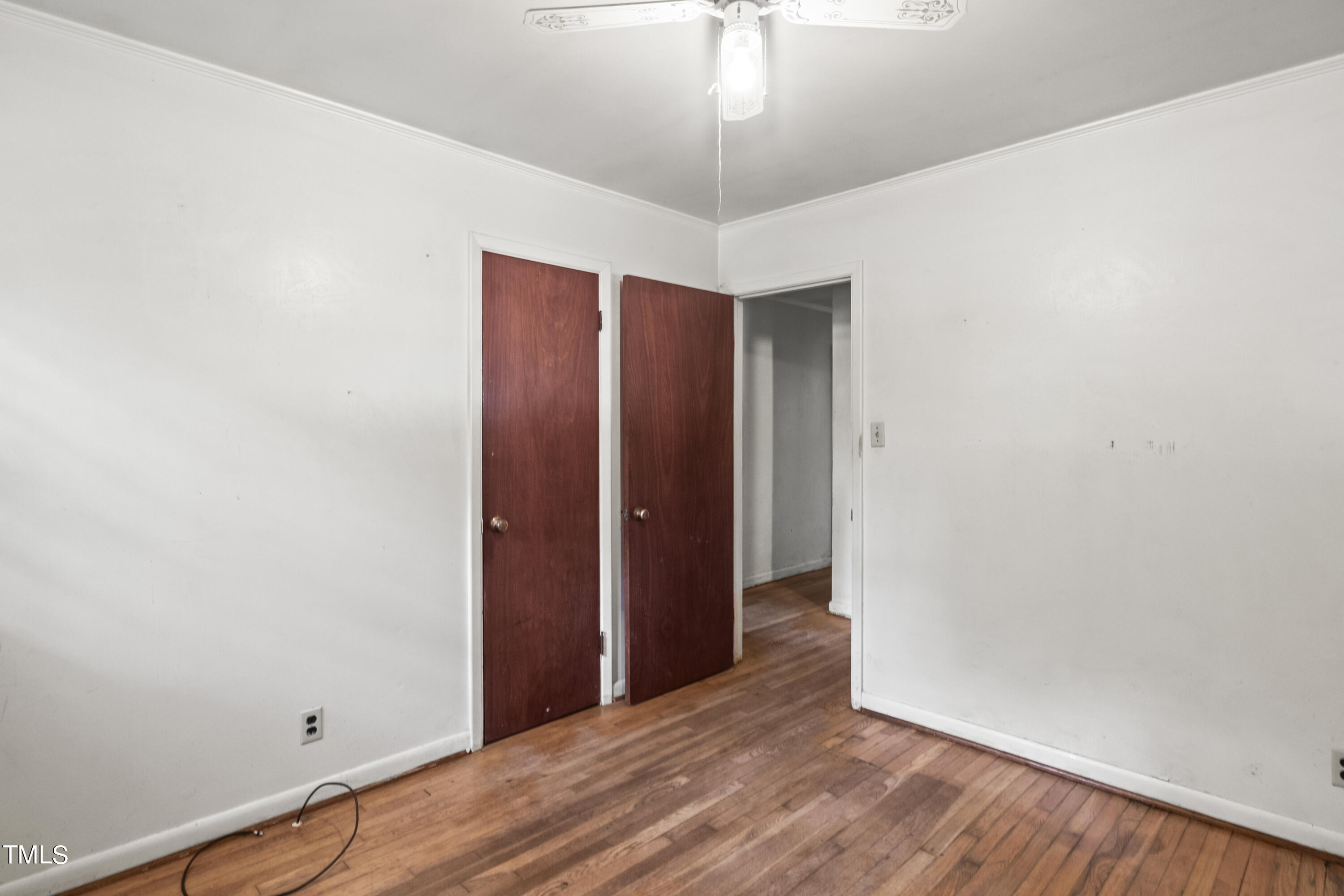 633 Ashford Street Raleigh, NC 27610 - Photo 19 of 25 22-20240620_633 Ashford St016