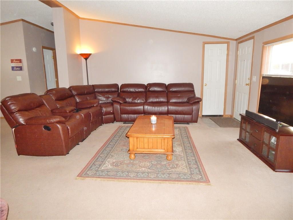 136 Bess Boulevard Pendleton, IN 46064 - Photo 2 of 16 Gallery Image 2