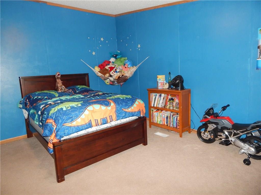 136 Bess Boulevard Pendleton, IN 46064 - Photo 13 of 16 Gallery Image 13