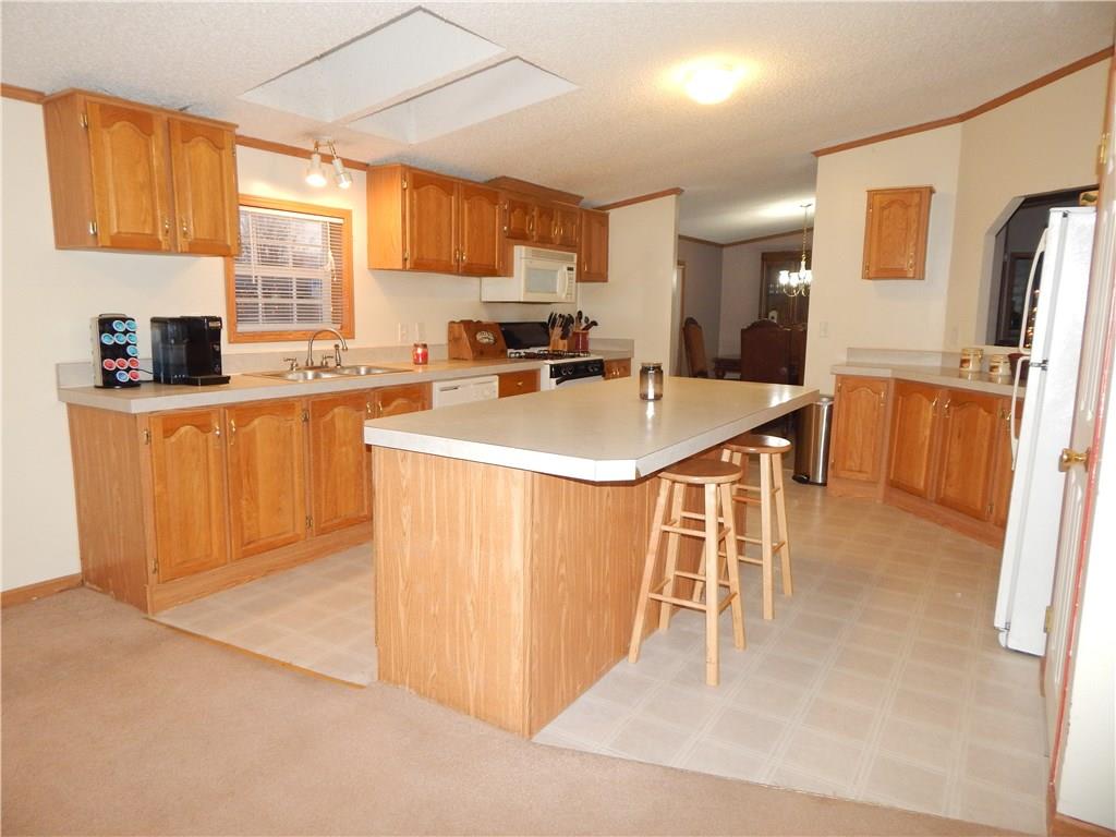 136 Bess Boulevard Pendleton, IN 46064 - Photo 4 of 16 Gallery Image 4
