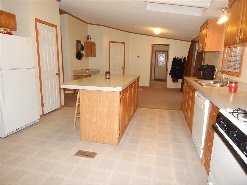 136 Bess Boulevard Pendleton, IN 46064 - Photo 5 of 16 Gallery Image 5