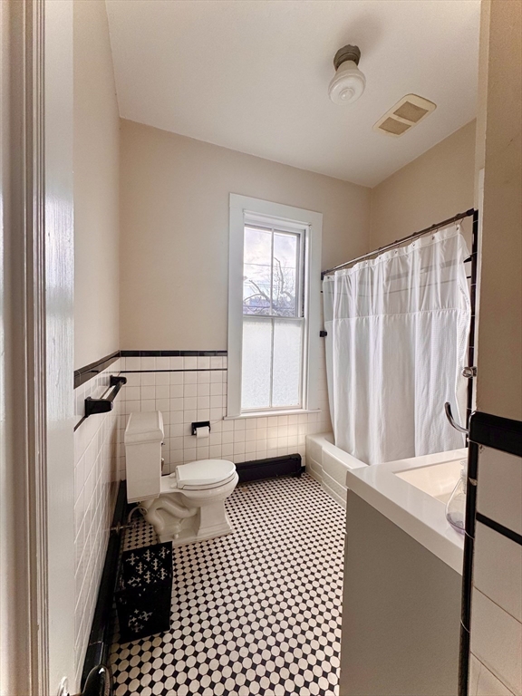 209 Walnut Street, Unit 1 Newton, MA 02460 - Photo 20 of 40