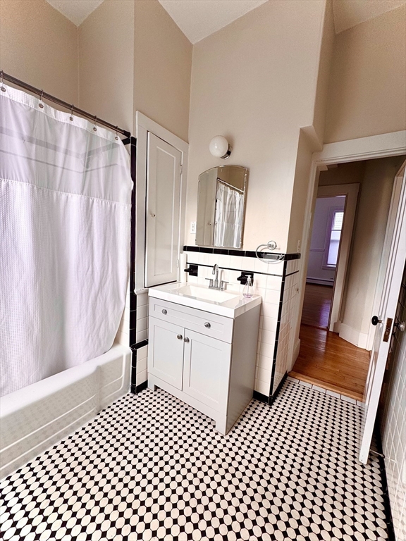 209 Walnut Street, Unit 1 Newton, MA 02460 - Photo 24 of 40