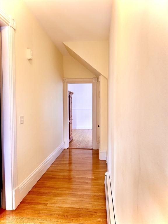 209 Walnut Street, Unit 1 Newton, MA 02460 - Photo 5 of 40