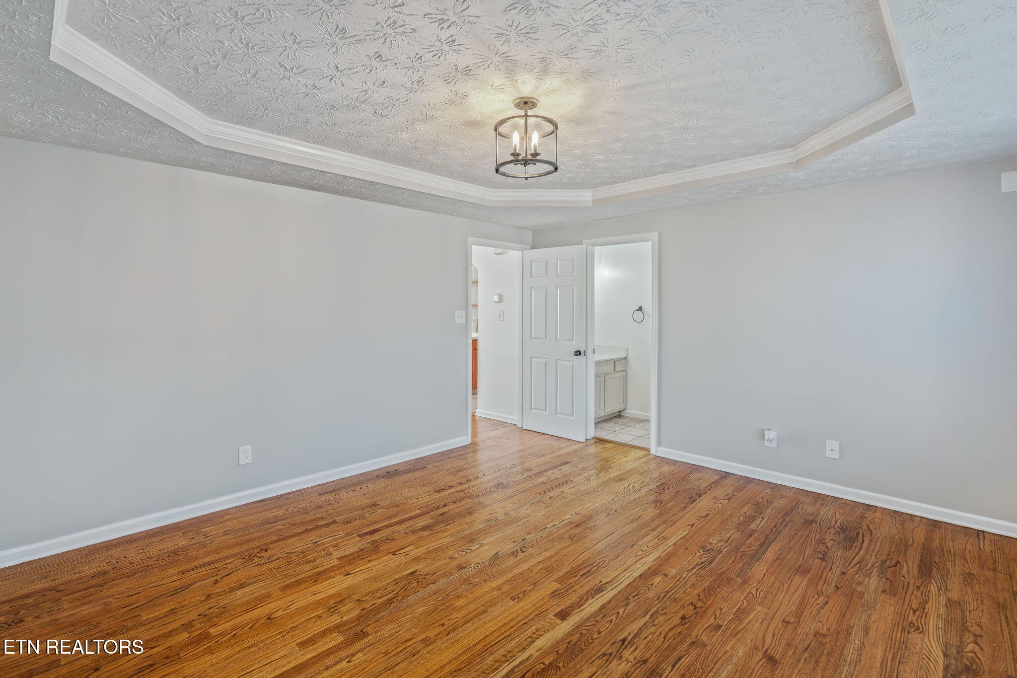 8533 Constance Way Knoxville, TN 37923 - Photo 14 of 30 a view of an empty room with a window
