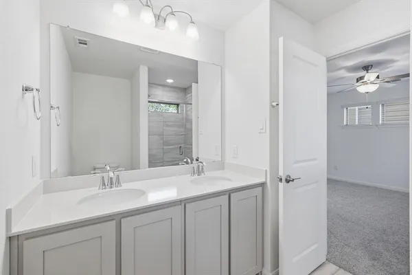 $1,799 | 204 Griffith Drive, Unit 17, Princeton, TX 75407