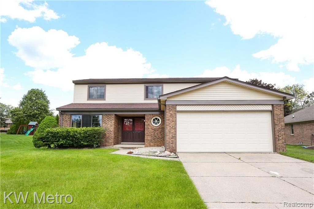 254 Slade Court Rochester Hills, MI 48307 - Photo 2 of 48 Gallery Image 2
