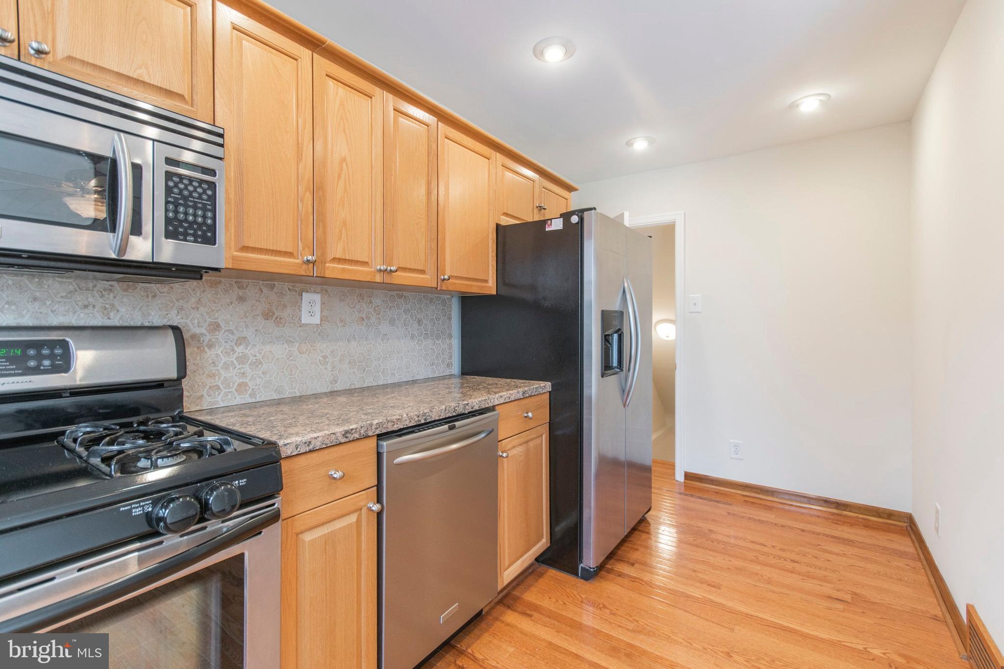 8612 Rugby Street Philadelphia, PA 19150 - Photo 6 of 25 Hardwood Floors